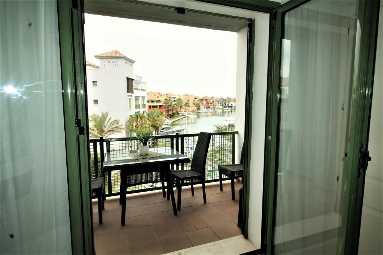 Апартаменти New View Sotogrande Marina - Jungla Del Loro Екстер'єр фото