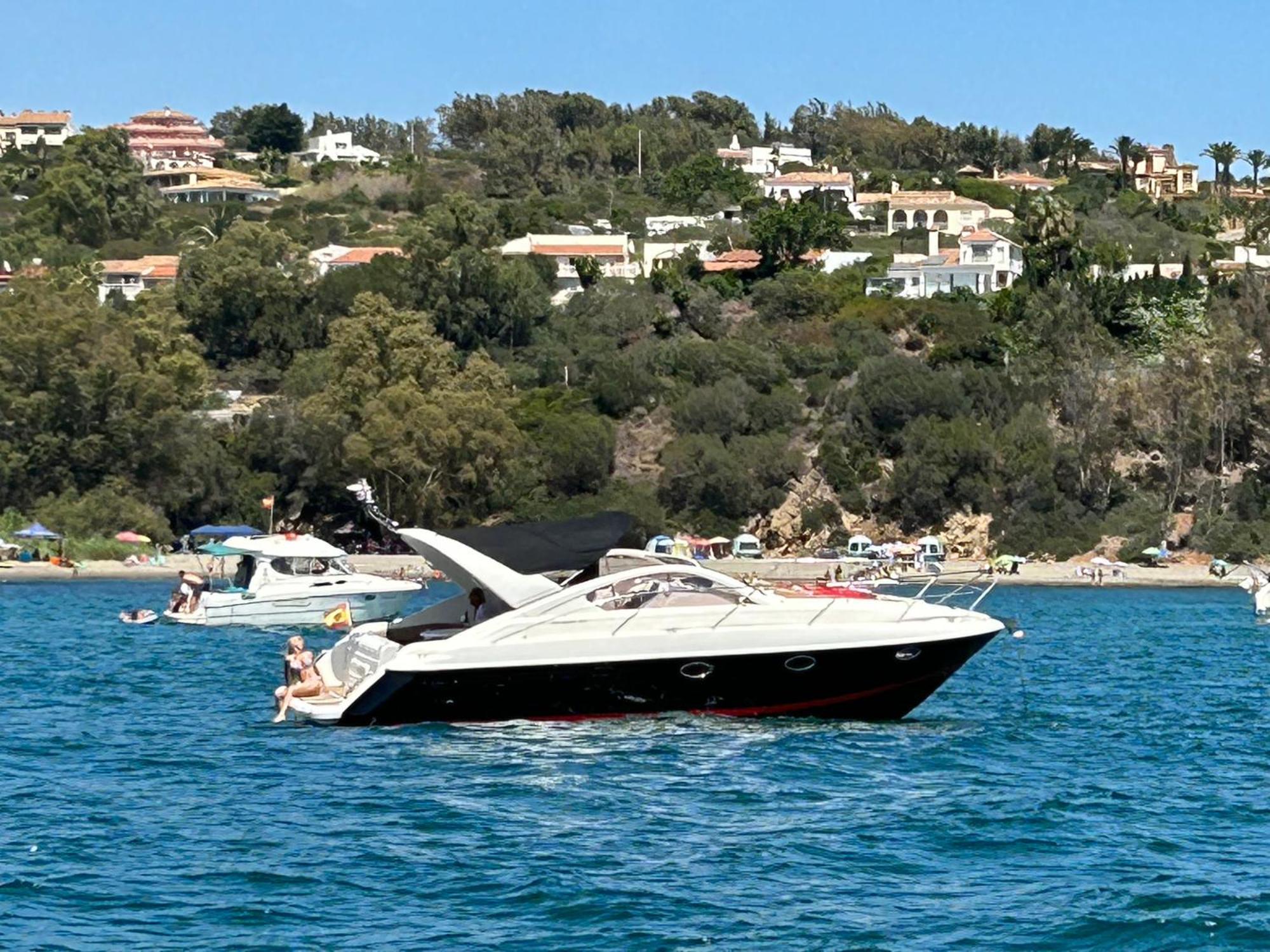 Апартаменти New View Sotogrande Marina - Jungla Del Loro Екстер'єр фото